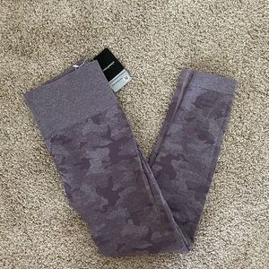 Moyooga purple camo leggings